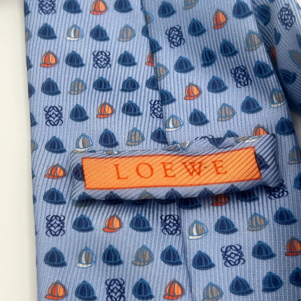 Loewe measurements width